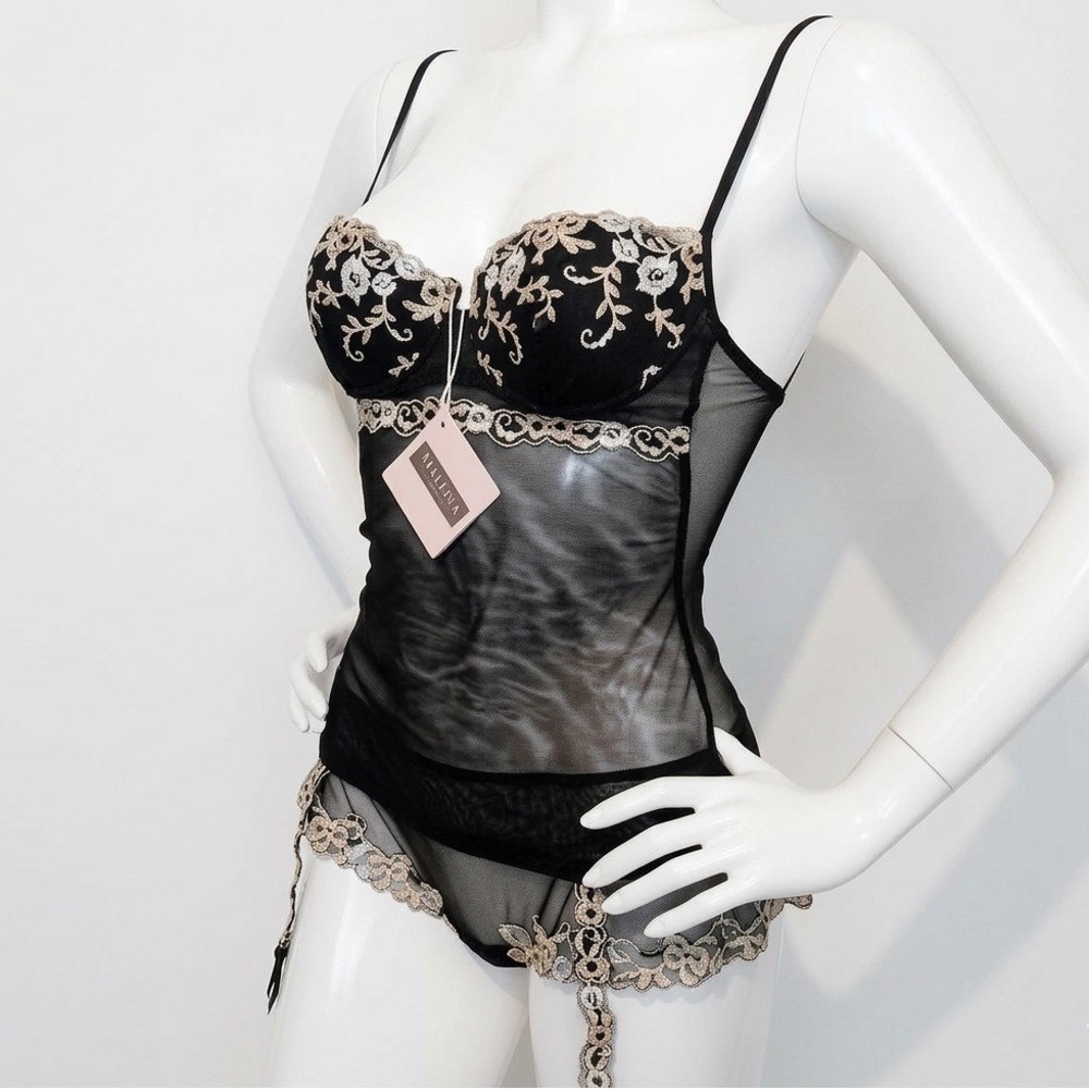 New La Perla Malizia  Elegant Black and Cream corset and panties Set